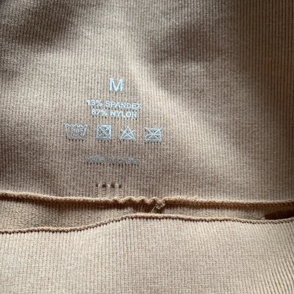 NVGTN Contour Seamless Leggings size M   NWT - Picture 6 of 10